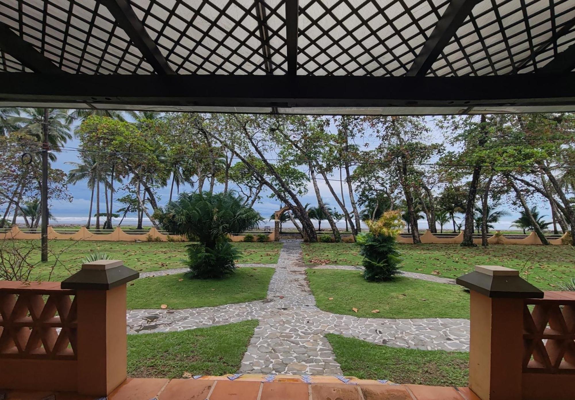 Marenaz Oceanfront Resort Esterillos Este Dış mekan fotoğraf