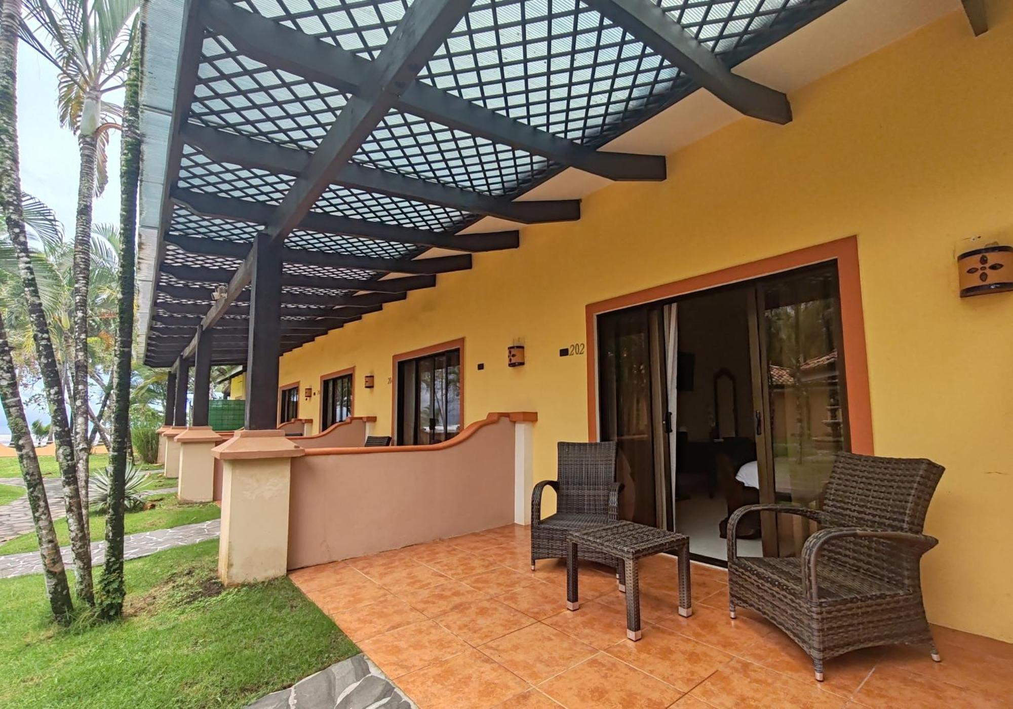 Marenaz Oceanfront Resort Esterillos Este Dış mekan fotoğraf